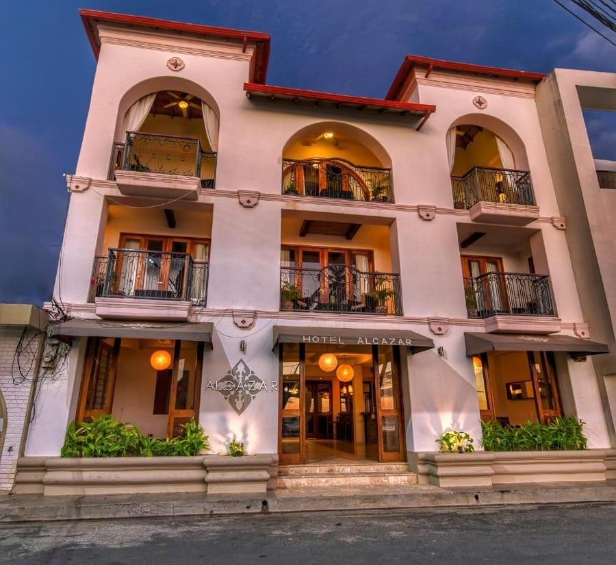 Hotel Alcazar سان خوان ديل سور المظهر الخارجي الصورة